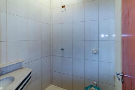 Casa de condomínio para alugar com 141m², 3 quartos e 2 vagas Casa de condomínio para alugar com 141m², 3 quartos e 2 vagasBanheiro 2