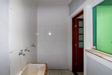 Casa de condomínio para alugar com 141m², 3 quartos e 2 vagas Casa de condomínio para alugar com 141m², 3 quartos e 2 vagasÁrea de Serviço