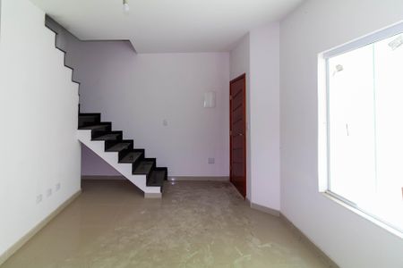 Sala de casa de condomínio para alugar com 3 quartos, 141m² em Chácara Belenzinho, São Paulo