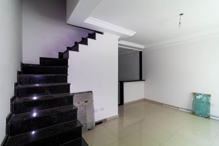 Sala de casa de condomínio para alugar com 3 quartos, 141m² em Chácara Belenzinho, São Paulo