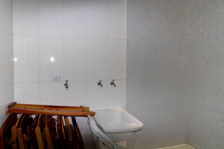 Casa de condomínio para alugar com 141m², 3 quartos e 2 vagas Casa de condomínio para alugar com 141m², 3 quartos e 2 vagasÁrea de Serviço