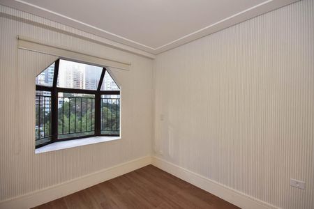 Apartamento à venda com 143m², 3 quartos e 2 vagasSuíte 1