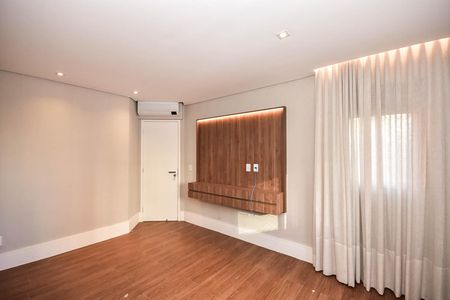 Apartamento à venda com 143m², 3 quartos e 2 vagasSuíte 3