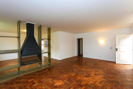 Sala 1 de casa para alugar com 3 quartos, 180m² em Morumbi, São Paulo