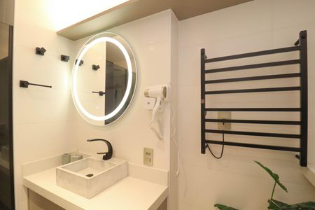 Banheiro Social de kitnet/studio à venda com 1 quarto, 31m² em Sumarezinho, São Paulo