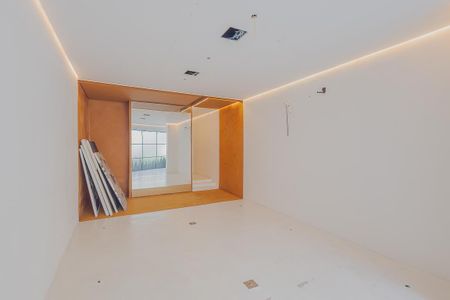 Sala 3 de casa à venda com 4 quartos, 275m² em Jardim Paulistano, São Paulo