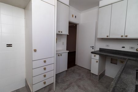 Apartamento à venda com 100m², 3 quartos e 2 vagasCozinha