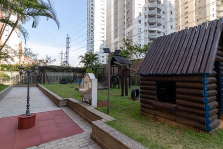 Apartamento à venda com 100m², 3 quartos e 2 vagasÁrea comum - Playground