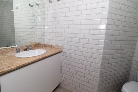 Apartamento à venda com 100m², 3 quartos e 2 vagasBanheiro da Suíte
