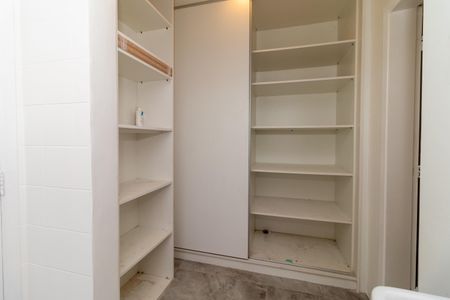 Apartamento à venda com 100m², 3 quartos e 2 vagasQuarto de Serviço