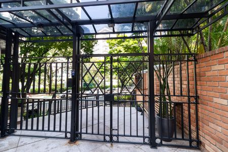 Apartamento à venda com 100m², 3 quartos e 2 vagasEntrada