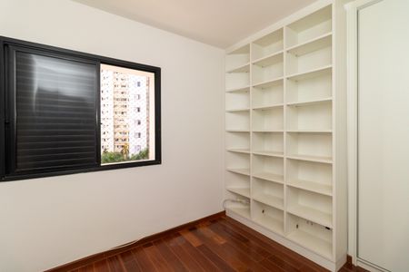 Apartamento à venda com 100m², 3 quartos e 2 vagasQuarto 1