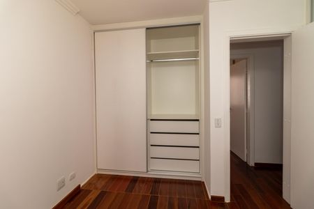 Apartamento à venda com 100m², 3 quartos e 2 vagasSuíte