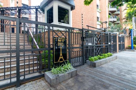 Apartamento à venda com 100m², 3 quartos e 2 vagasEntrada