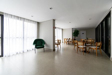 Apartamento à venda com 29m², 1 quarto e sem vaga Apartamento à venda com 29m², 1 quarto e sem vagaÁrea comum - Salão de festas