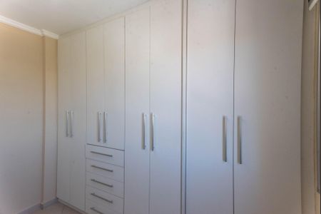 Apartamento à venda com 60m², 2 quartos e 1 vagaQuarto 2