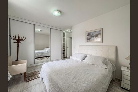 Casa à venda com 130m², 3 quartos e 4 vagas