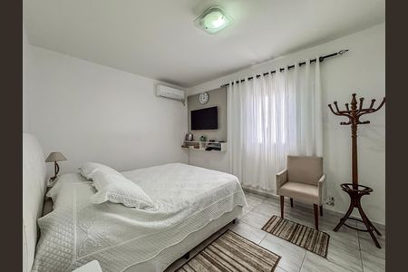 Casa à venda com 130m², 3 quartos e 4 vagas