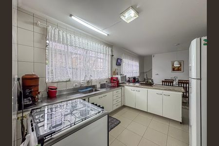 Casa à venda com 130m², 3 quartos e 4 vagas