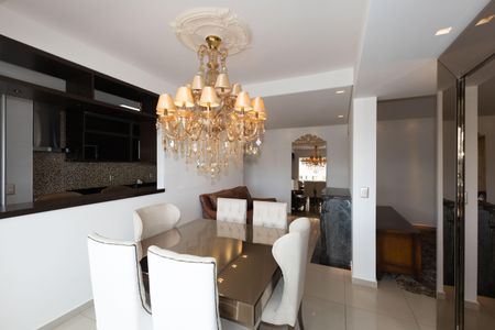 Sala de Jantar de apartamento para alugar com 2 quartos, 80m² em Vila da Serra, Nova Lima