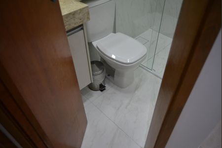 Apartamento à venda com 104m², 2 quartos e 2 vagasBanheiro Social