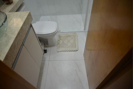 Apartamento à venda com 104m², 2 quartos e 2 vagasBanheiro da Suíte