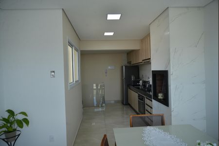 Apartamento à venda com 104m², 2 quartos e 2 vagasCozinha