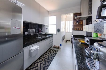 Apartamento à venda com 162m², 2 quartos e 3 vagas Apartamento à venda com 162m², 2 quartos e 3 vagasCozinha