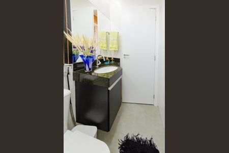 Apartamento à venda com 162m², 2 quartos e 3 vagas Apartamento à venda com 162m², 2 quartos e 3 vagasBanheiro 1