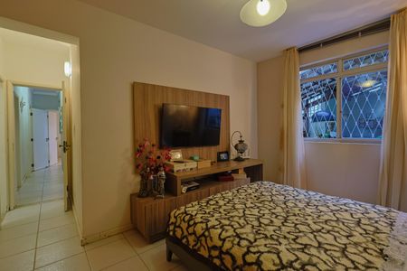 Apartamento à venda com 220m², 4 quartos e 2 vagasSuíte