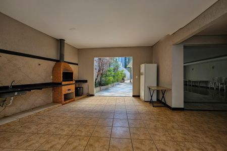 Apartamento à venda com 220m², 4 quartos e 2 vagasÁrea comum