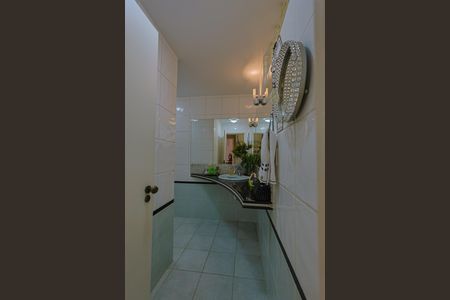 Apartamento à venda com 220m², 4 quartos e 2 vagasBanheiro Suíte