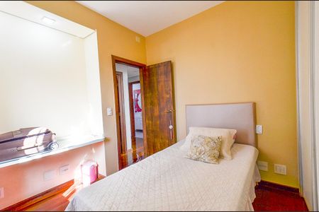 Casa à venda com 320m², 6 quartos e 5 vagasSemi Suite 1