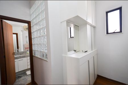 Casa à venda com 320m², 6 quartos e 5 vagasCloset Suite