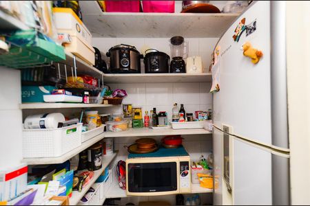 Casa à venda com 320m², 6 quartos e 5 vagasCozinha - Despensa