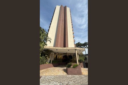 Apartamento à venda com 140m², 3 quartos e 2 vagas Apartamento à venda com 140m², 3 quartos e 2 vagasFachada