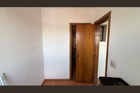Apartamento à venda com 140m², 3 quartos e 2 vagas Apartamento à venda com 140m², 3 quartos e 2 vagasQuarto da Área de Serviço