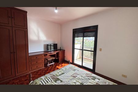 Apartamento à venda com 140m², 3 quartos e 2 vagas Apartamento à venda com 140m², 3 quartos e 2 vagasSuite