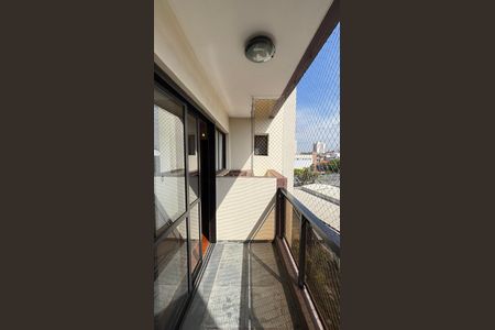 Apartamento à venda com 140m², 3 quartos e 2 vagas Apartamento à venda com 140m², 3 quartos e 2 vagasVaranda Sala