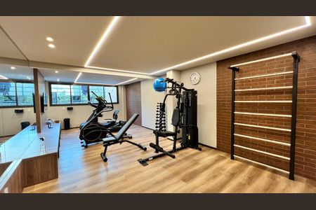 Apartamento à venda com 100m², 3 quartos e 3 vagas Apartamento à venda com 100m², 3 quartos e 3 vagasÁrea comum - Academia