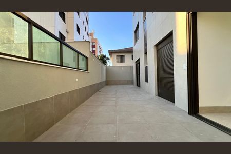 Apartamento à venda com 100m², 3 quartos e 3 vagas Apartamento à venda com 100m², 3 quartos e 3 vagasÁrea comum