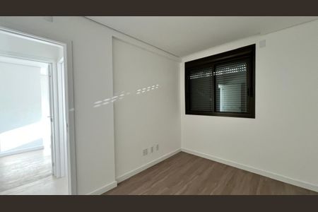 Apartamento à venda com 100m², 3 quartos e 3 vagas Apartamento à venda com 100m², 3 quartos e 3 vagasQuarto 1