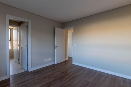 Apartamento à venda com 224m², 4 quartos e 4 vagasQuarto 1