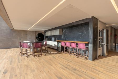 Apartamento à venda com 224m², 4 quartos e 4 vagasÁrea comum