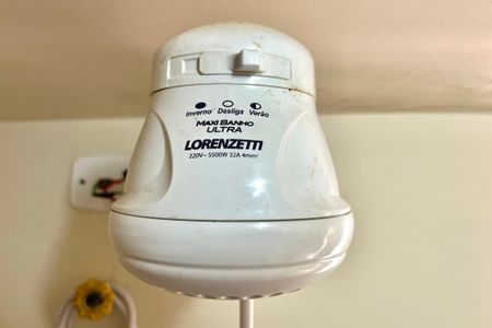 Banheiro de casa para alugar com 1 quarto, 15m² em Vila da Saúde, São Paulo