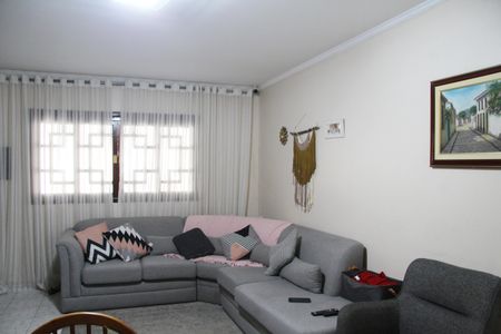 Sala de casa para alugar com 4 quartos, 170m² em Jardim Santa Mena, Guarulhos
