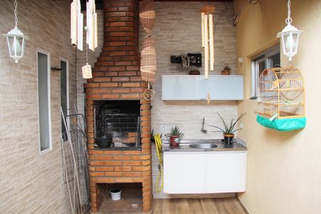 Casa para alugar com 170m², 4 quartos e 2 vagasChurrasqueira