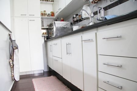 Casa para alugar com 170m², 4 quartos e 2 vagasCozinha