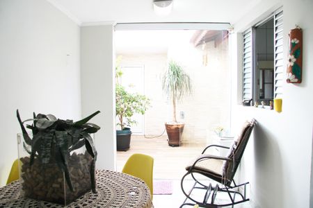 Casa para alugar com 170m², 4 quartos e 2 vagasCozinha