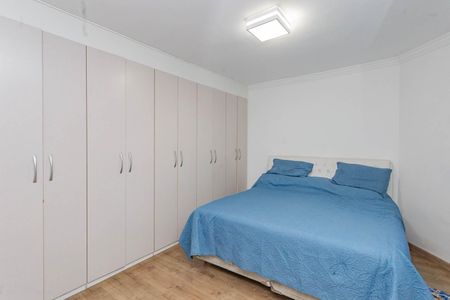 Casa à venda com 150m², 3 quartos e 3 vagasSuíte 1